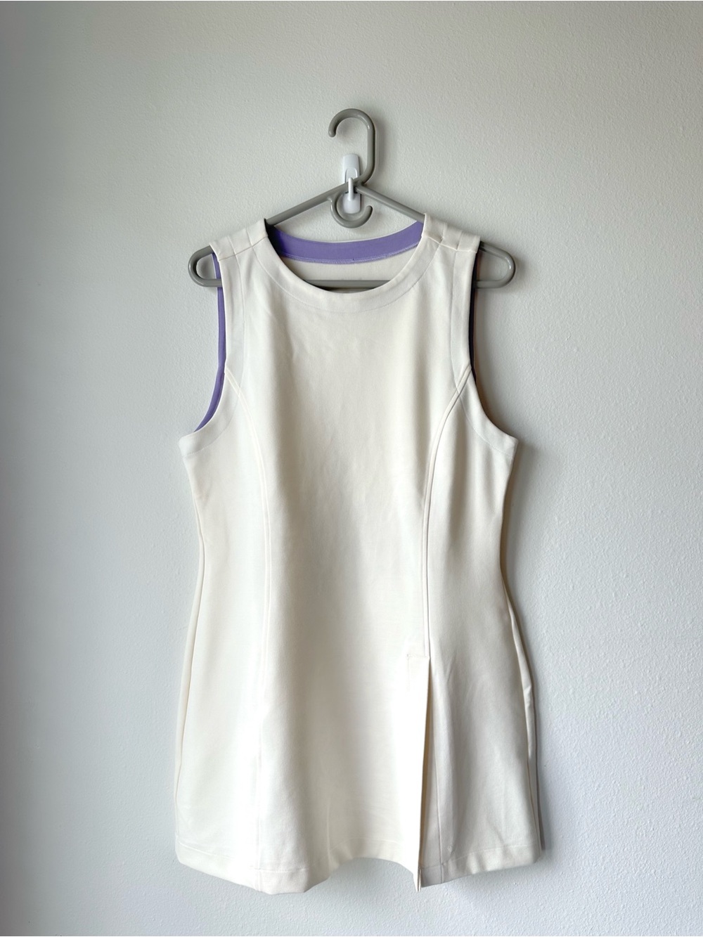 Bad Birdie // High Slit Tunic Performance Golf Dress White/Lavender Trim Size L